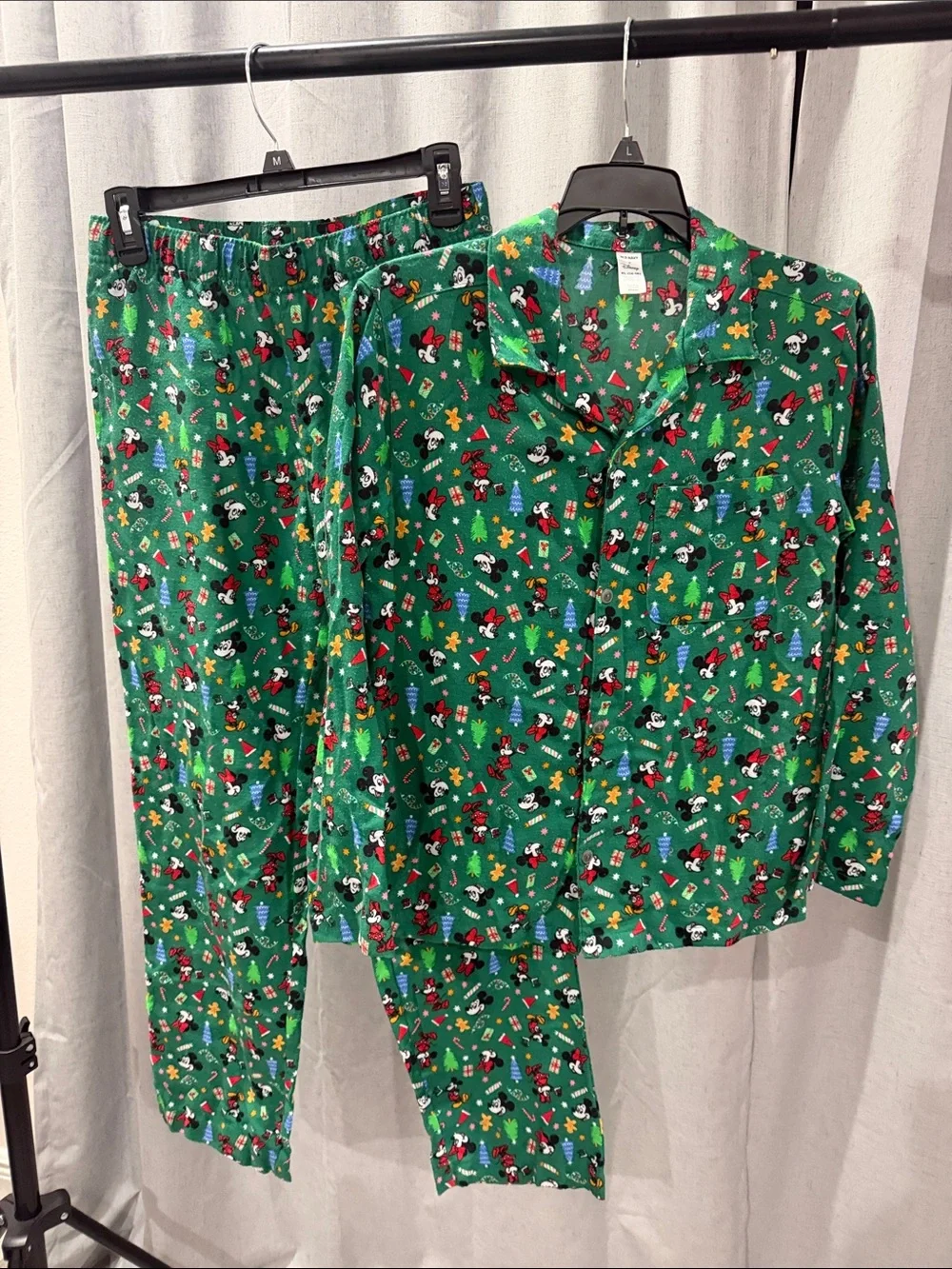 Disney Green Mickey & Friends Holiday Pajama Set